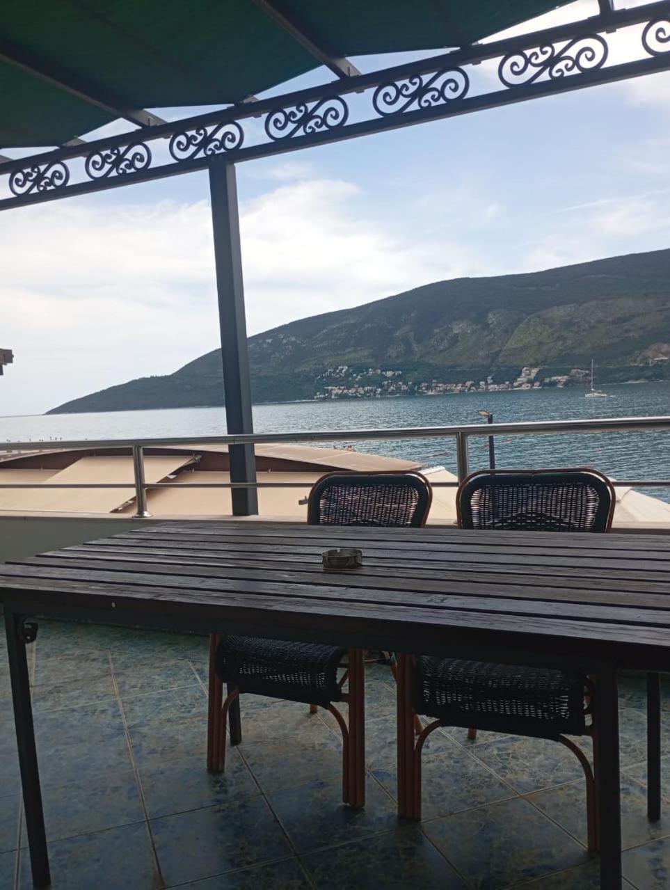 Apartments Cebra Herceg Novi Eksteriør bilde